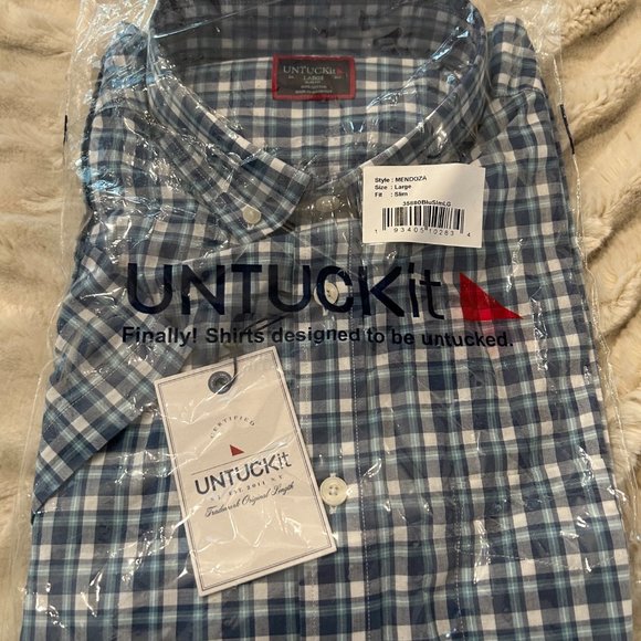 UnTuckit - Picture 1 of 3